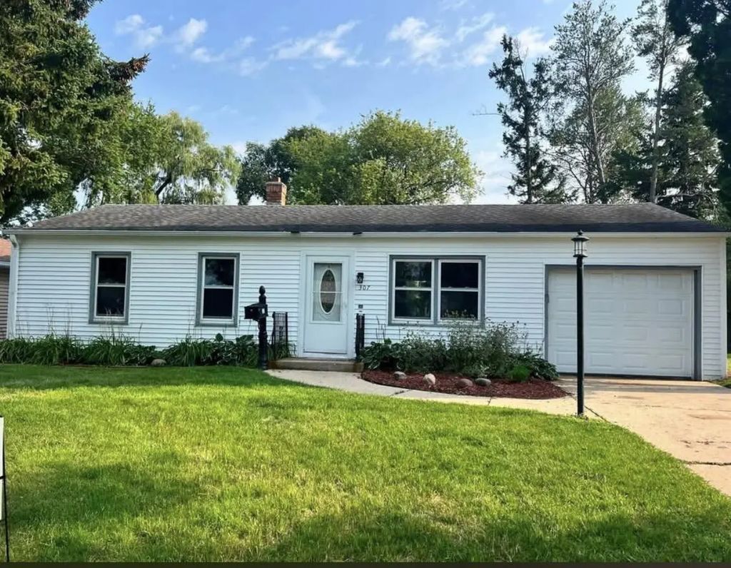 307 Horicon St, Horicon