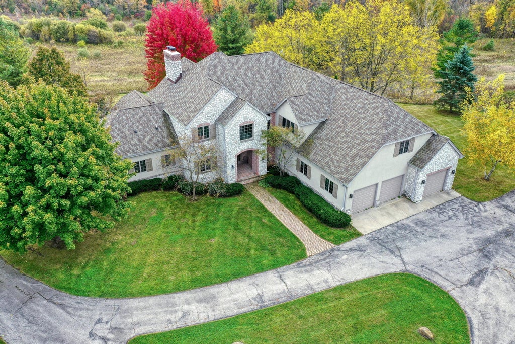 4333 Maple, Jackson