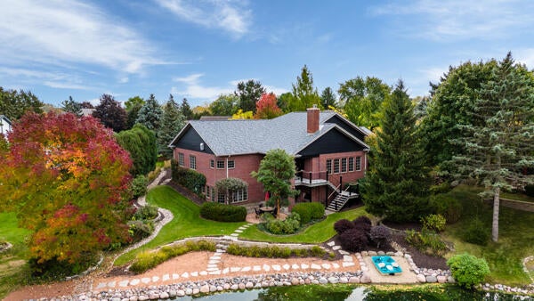 3520 Pleasant, Mount Pleasant