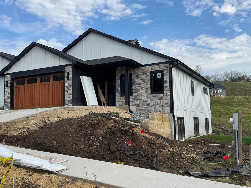 4078 Brooke Elizabeth, Onalaska
