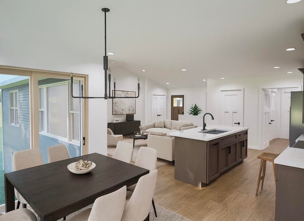 627 Bobolink Ln, Cascade