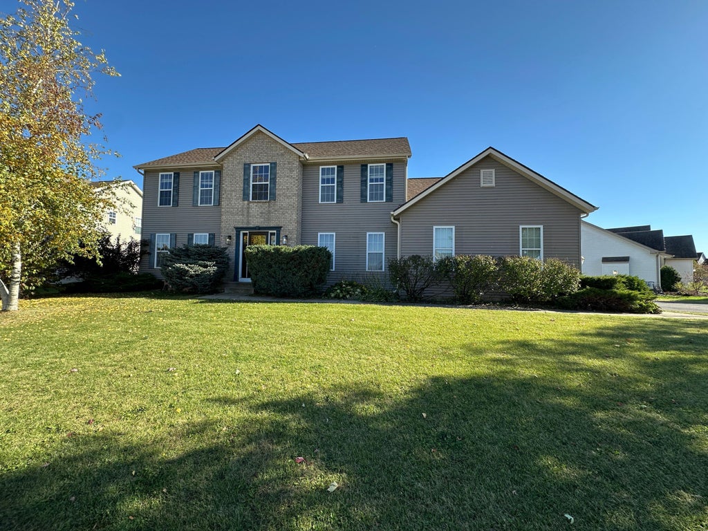 125 Cranberry, Elkhorn