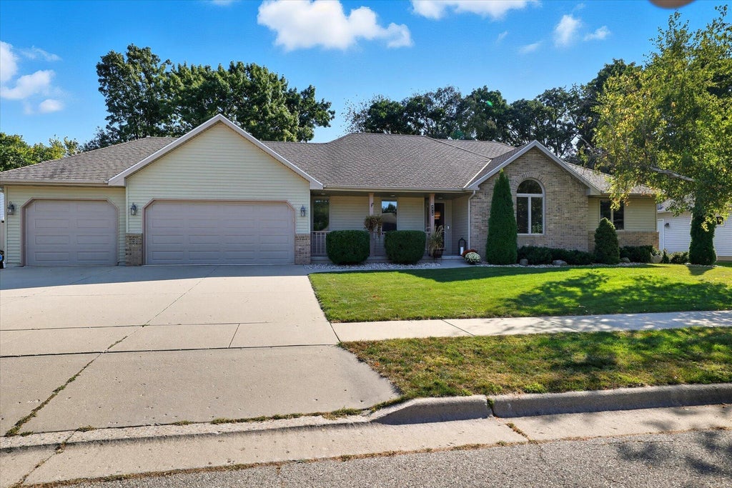 4516 Pendleton Ct, Janesville