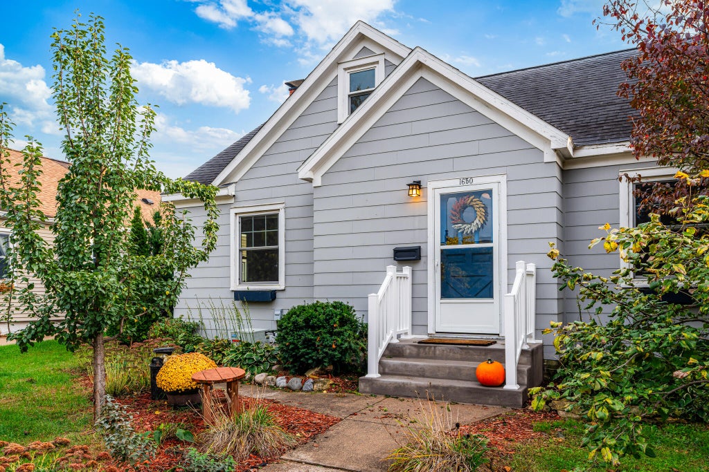 1650 Park, La Crosse