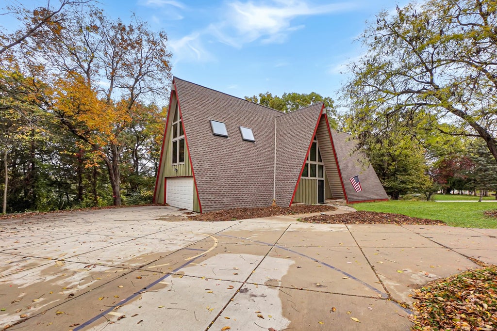 N67w32498 Wildwood Point Rd, Merton