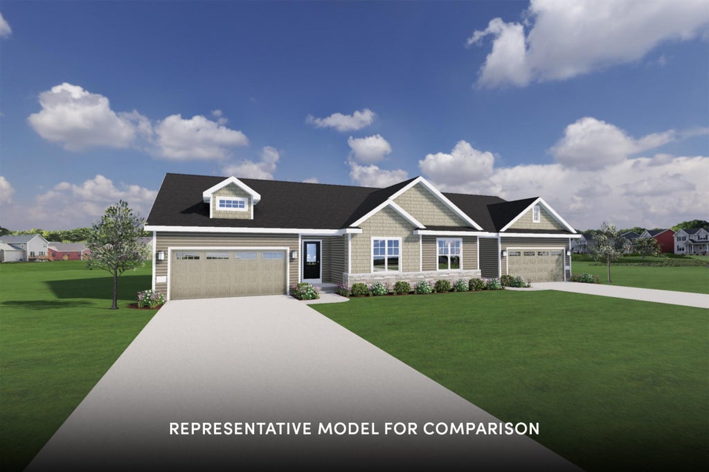 1011 Elderberry Rd, Oconomowoc