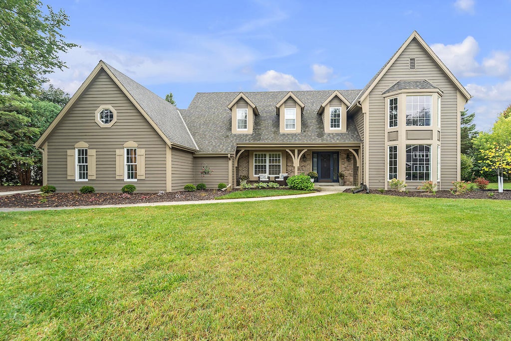 331 Juniper, Grafton