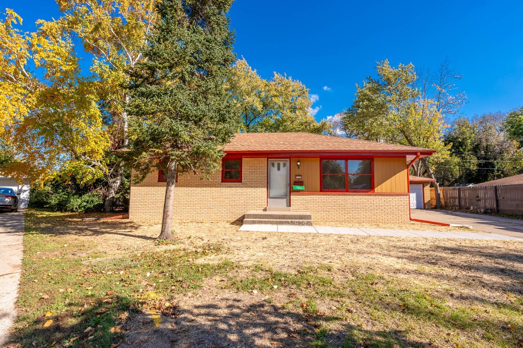 5364 N 87th St, Milwaukee