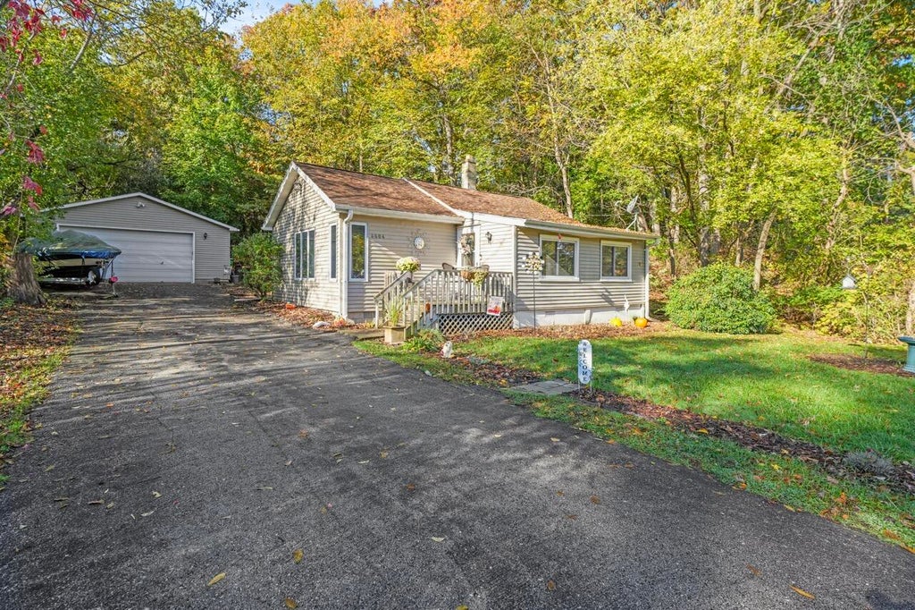 4604 Caley Ct, Waterford