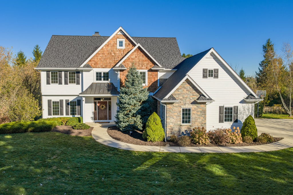 11012 Cedar Creek Rd, Cedarburg