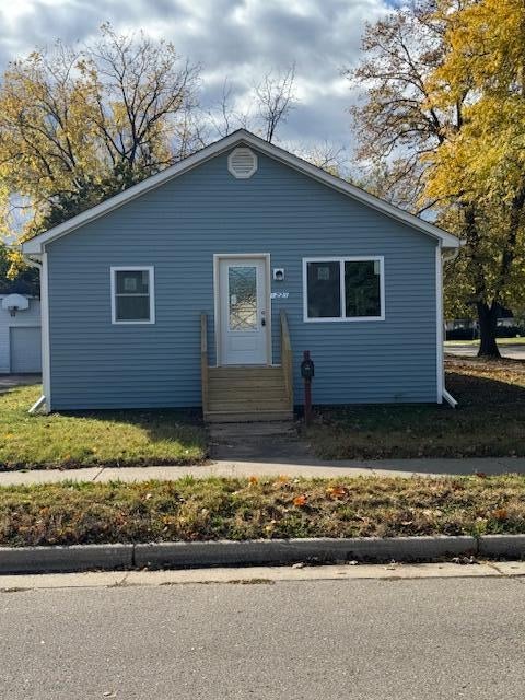 1221 Drake St, Janesville