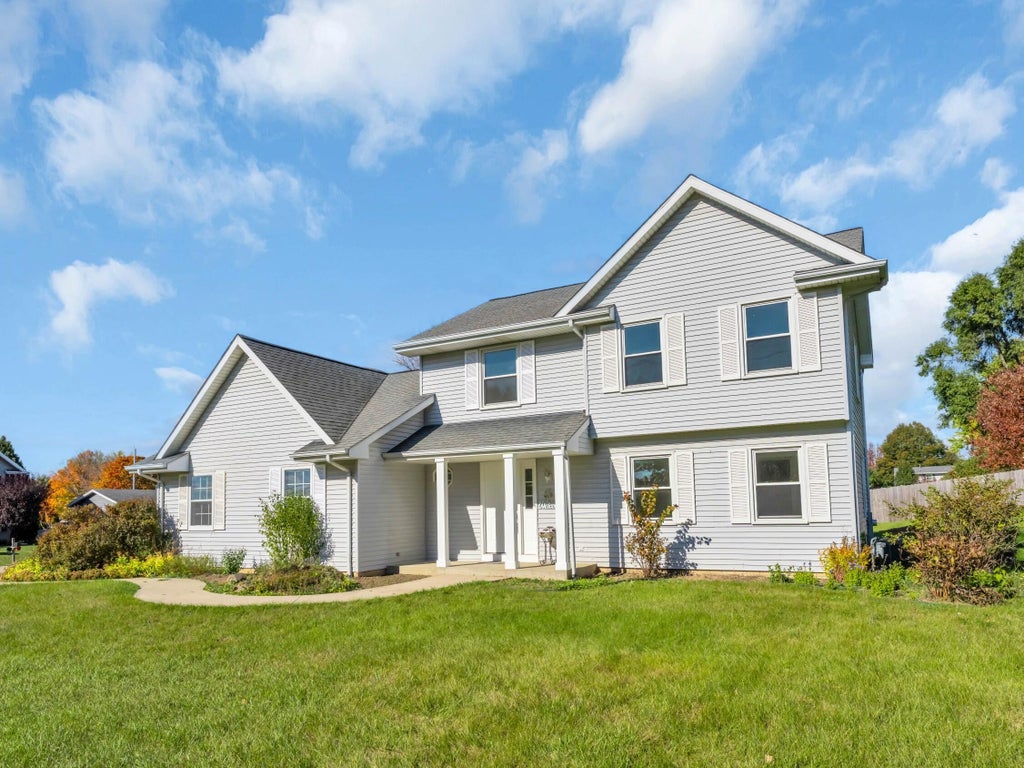 808 Weiler Rd, Burlington