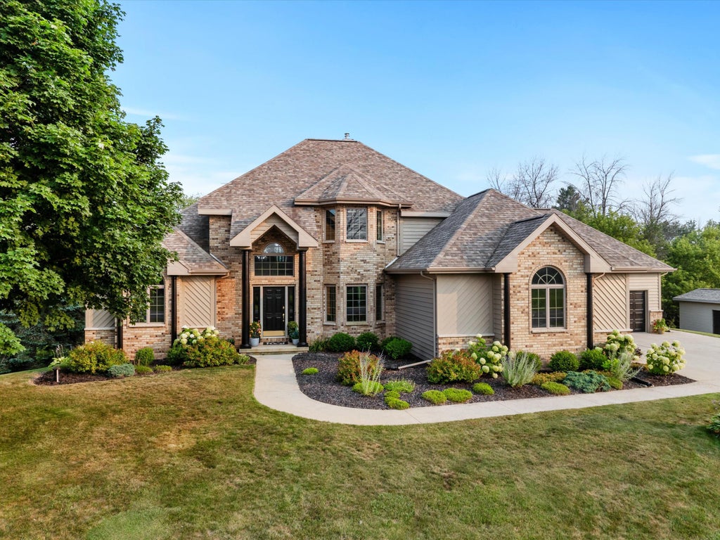 14025 Autumn Ridge Dr, Liberty