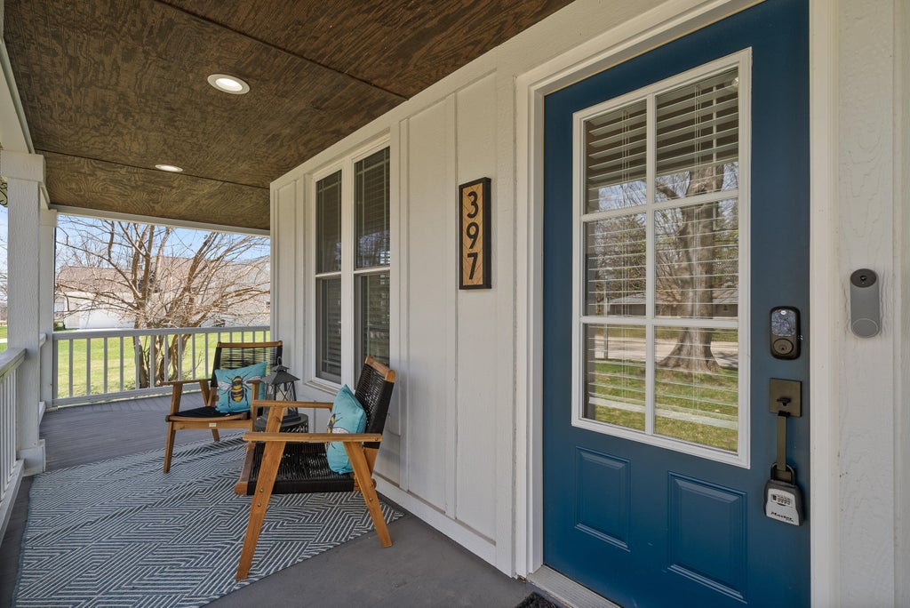 397 W Geneva St, Williams Bay