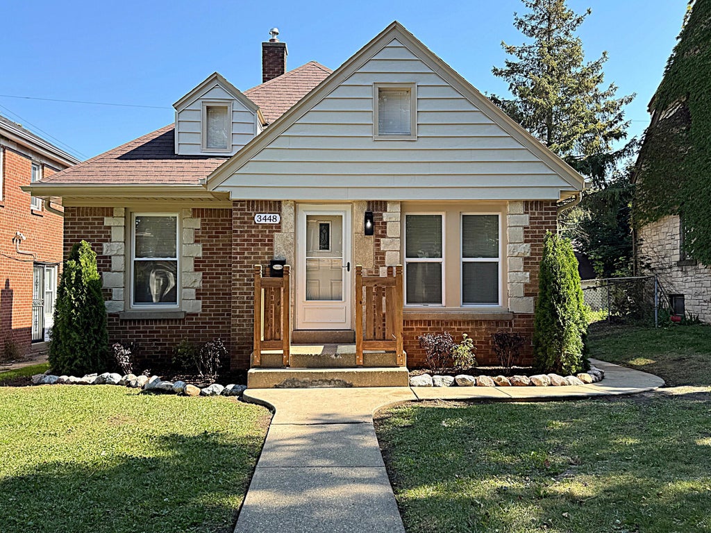 3448 N 41st St, Milwaukee