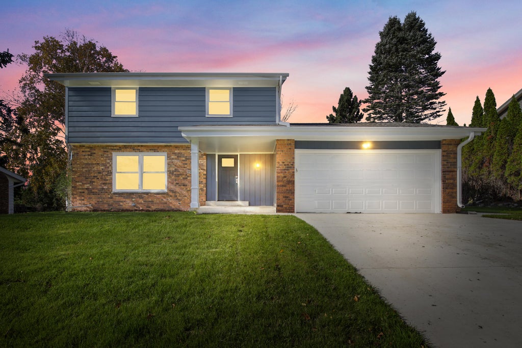 1569 Parkview, Port Washington