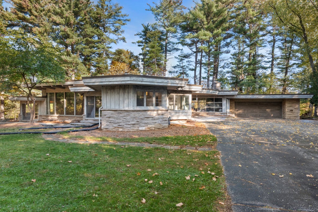 1302 Ridgewood Ln, Wilson