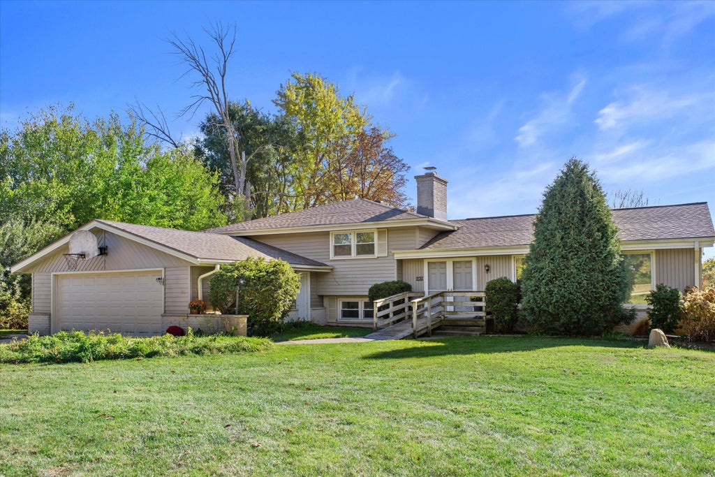 12675 W North Ave, Brookfield