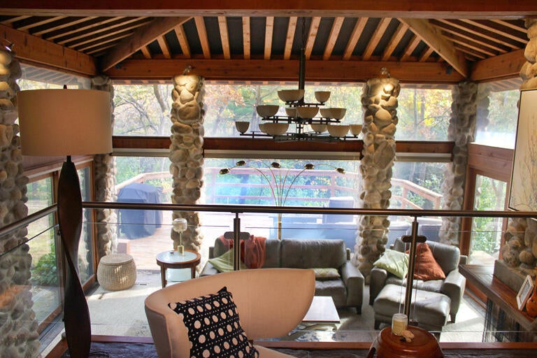 436 Thomas Rd, Wales