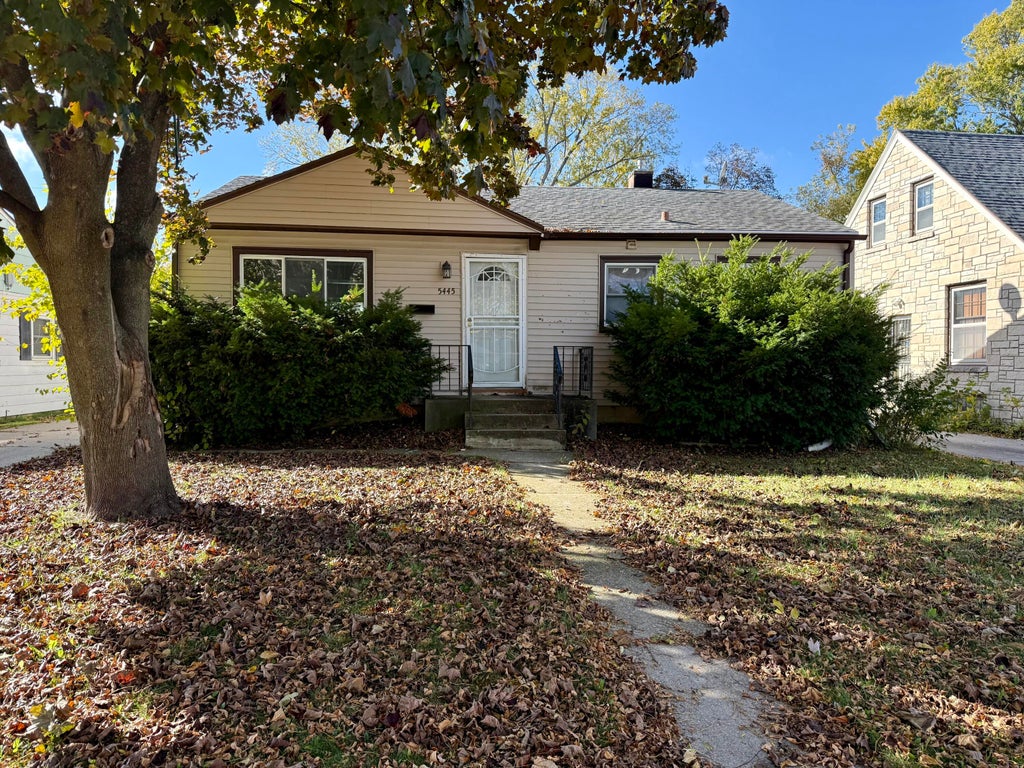 5445 N 54th St, Milwaukee
