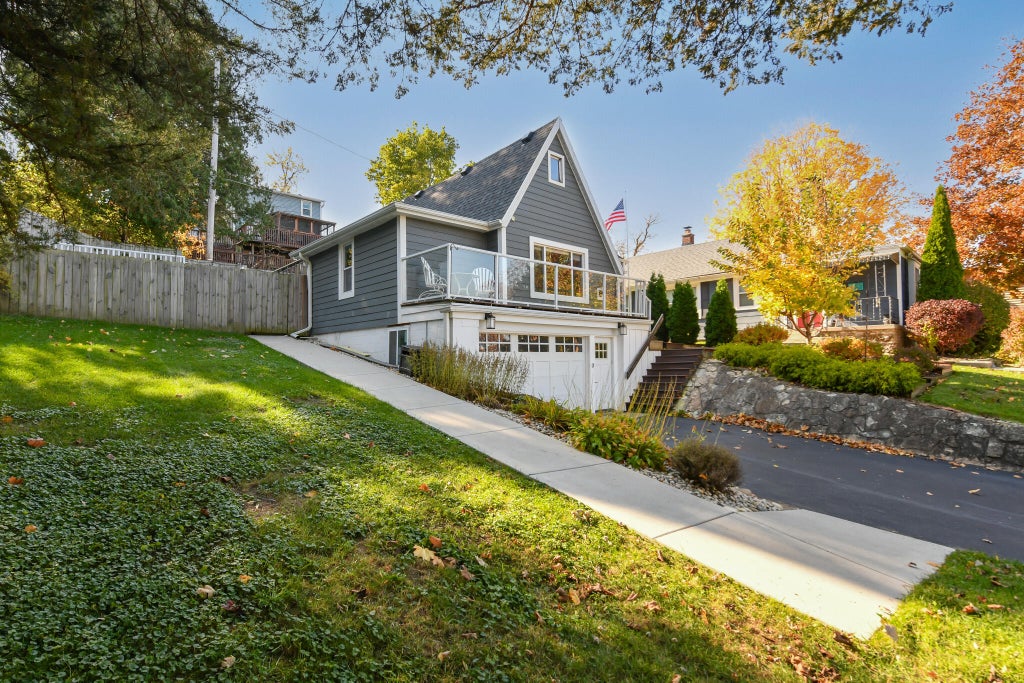 30131 Arrow, Burlington