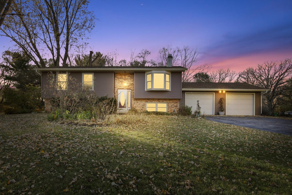 N1601 W Ra-le, Koshkonong