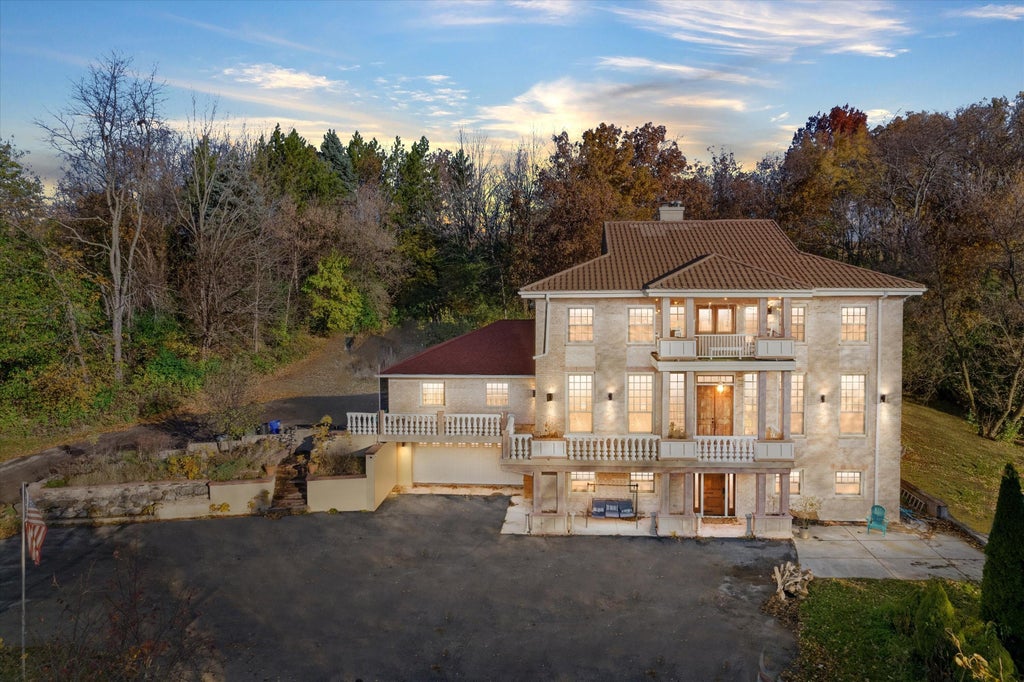 N44w25902 Lindsay, Pewaukee