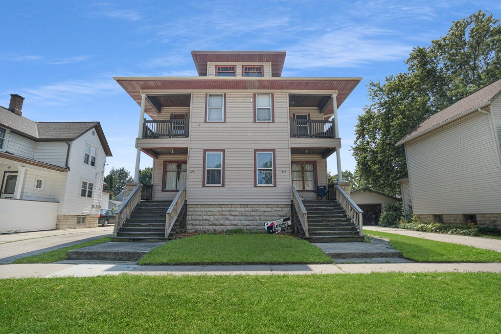 244 E 1st St 246, Fond Du Lac