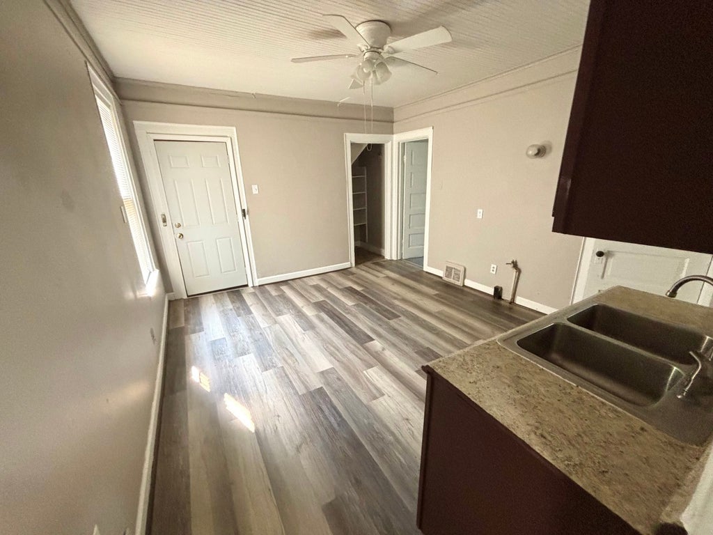 4661 N 38th St 4661a, Milwaukee