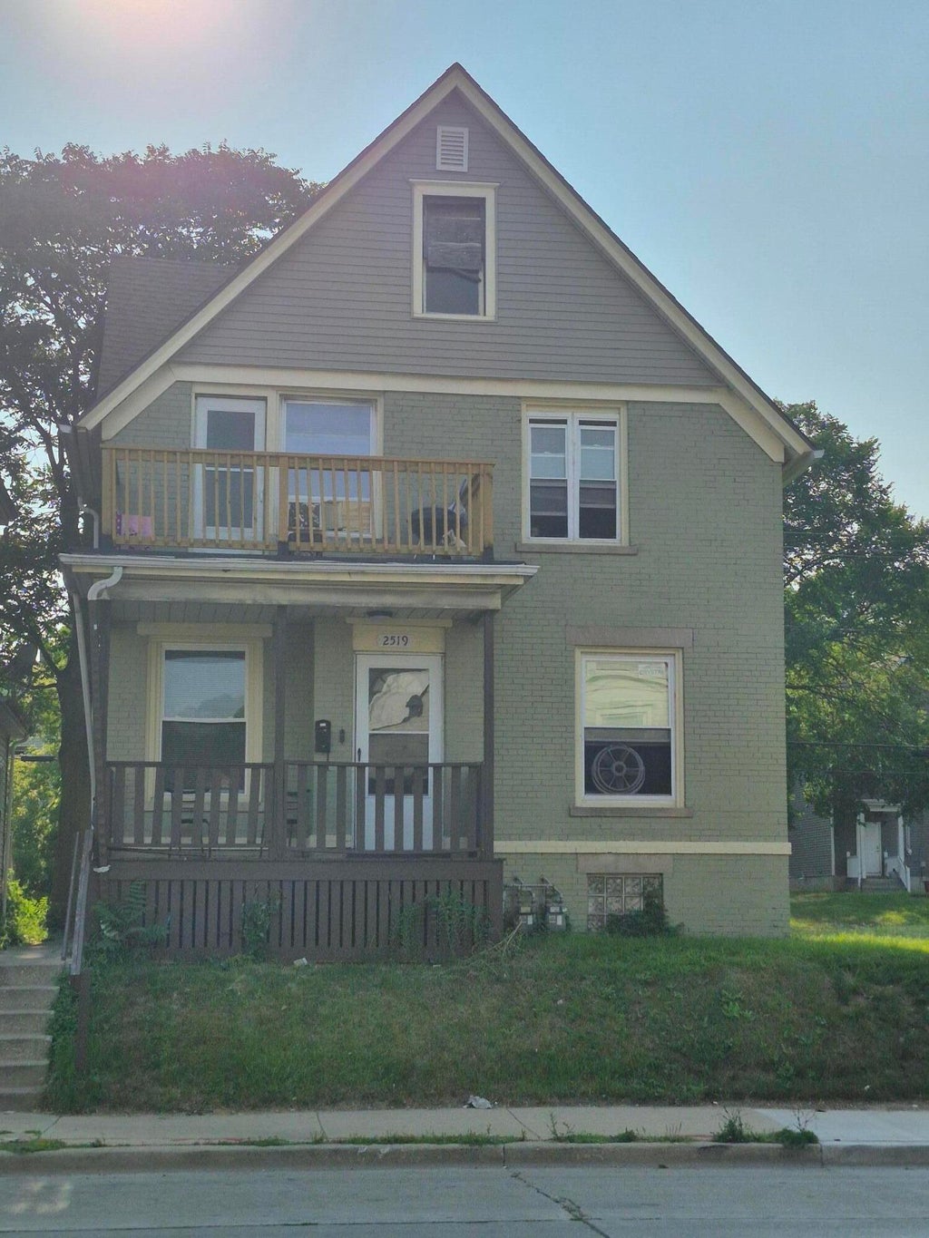 2519 N 35th St, Milwaukee