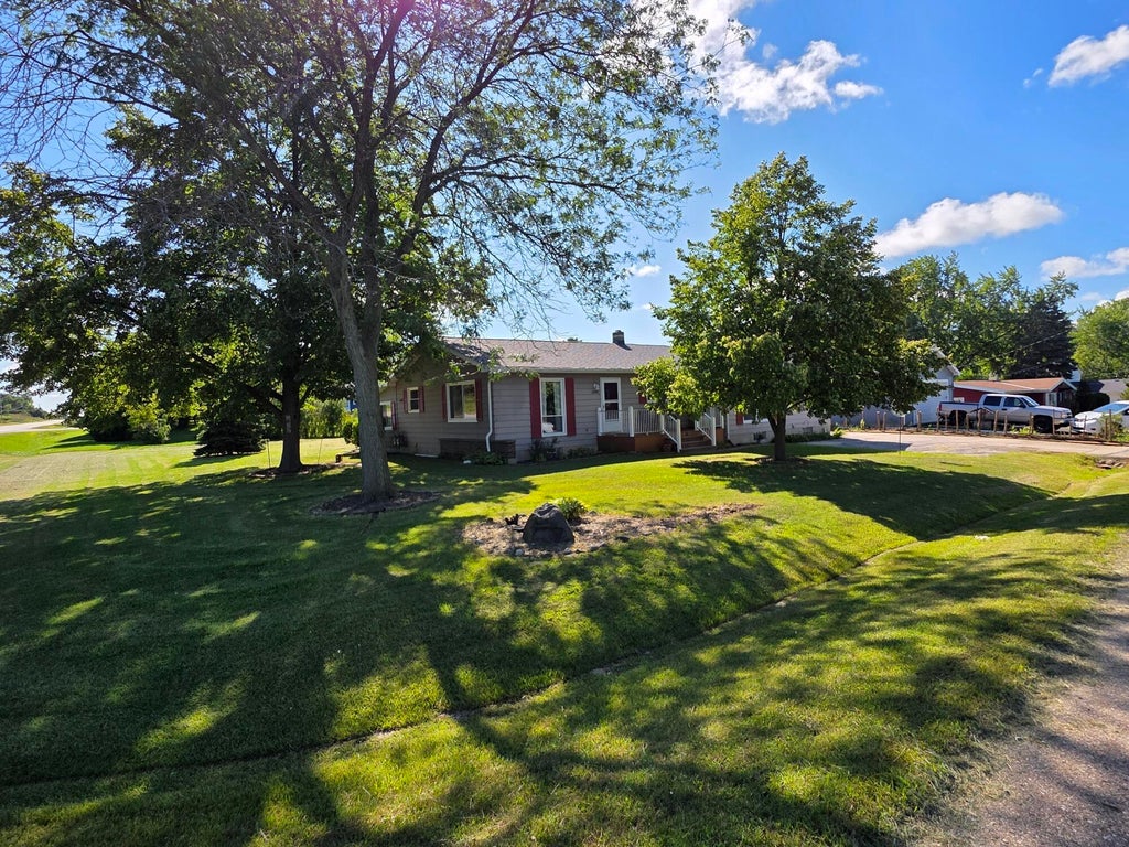 6001 236th Ave 6003, Paddock Lake