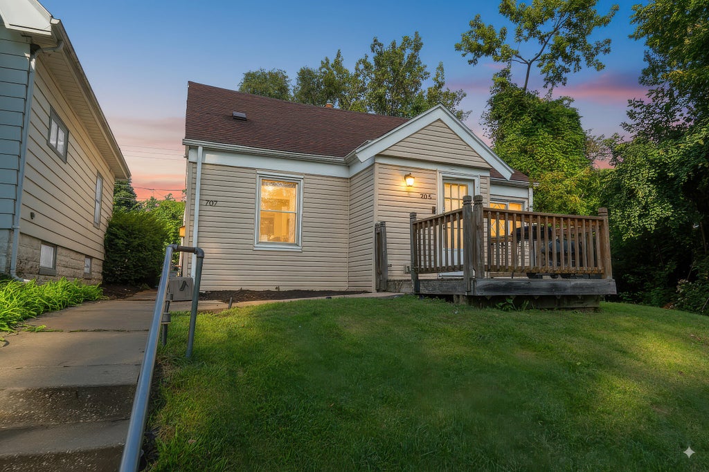 705 S 57th St 707, West Allis