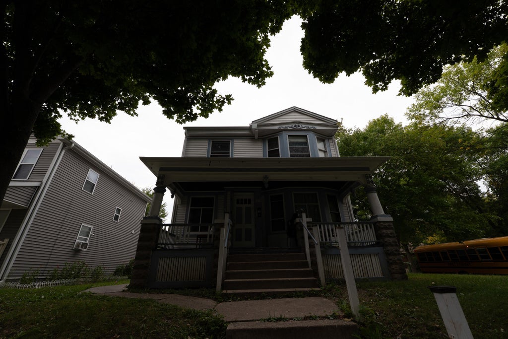 2204 N 41st St, Milwaukee