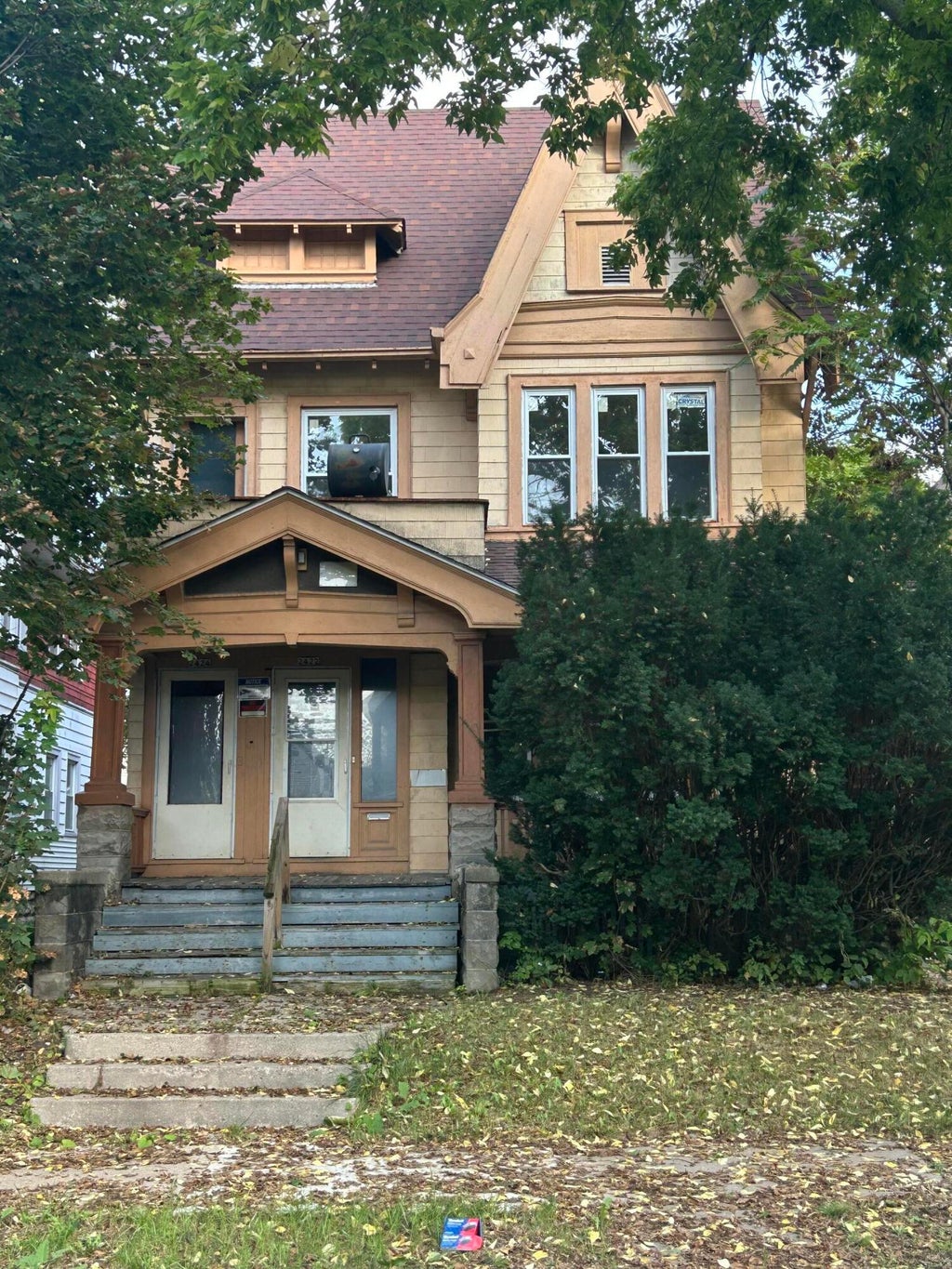 2422 N 40th St 2424, Milwaukee