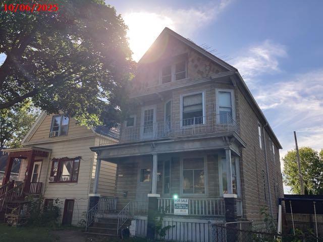 2429 W Burnham St 2429a, Milwaukee