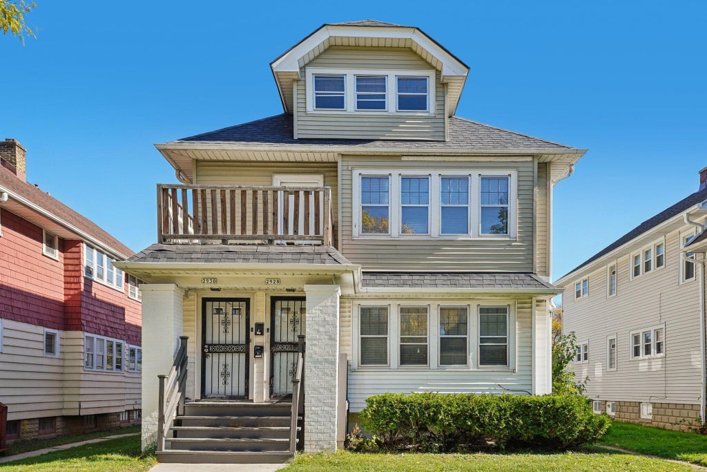2928 N 55th St 2930, Milwaukee