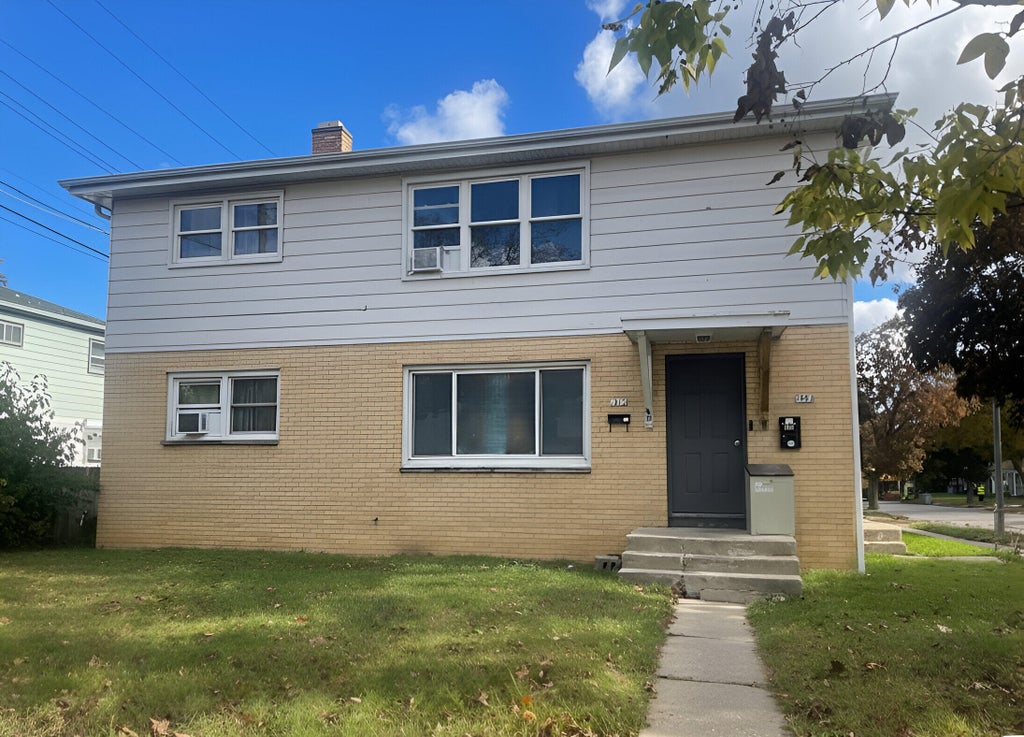 5800 N 83rd St 5802, Milwaukee