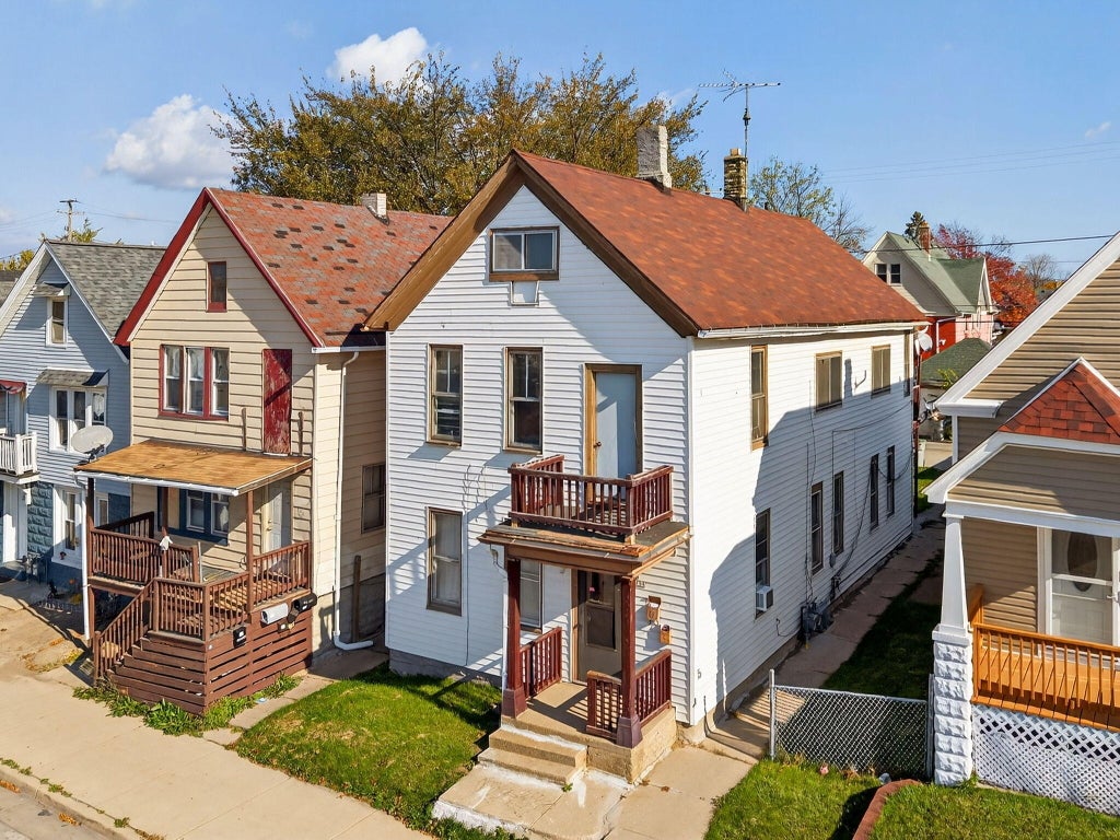 1930 S 13th St, Milwaukee