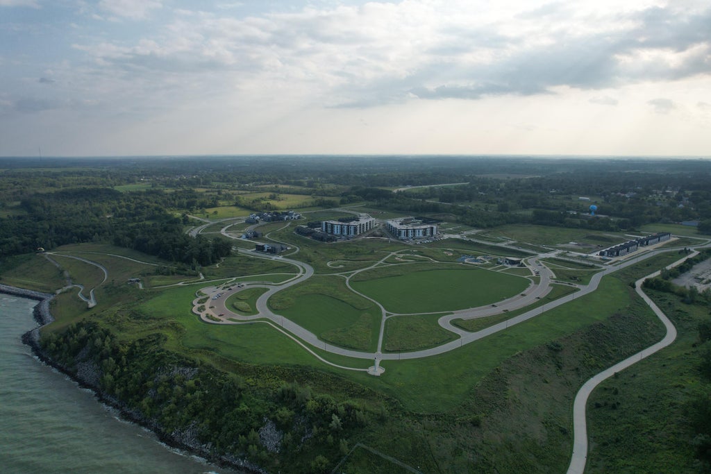 9475 E Lake Vista Pkwy 4006, Oak Creek