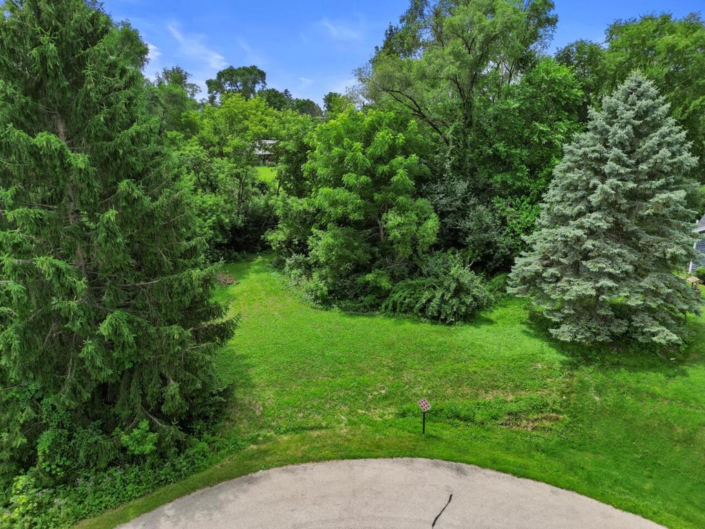 5920 S Racine Ave Lt2, New Berlin