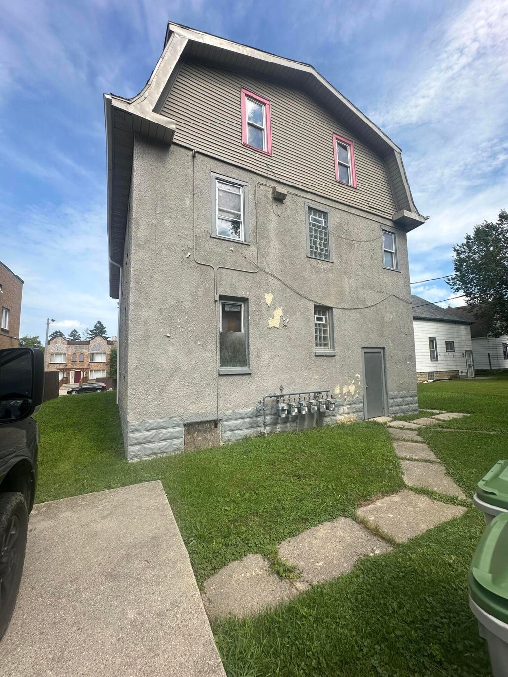 4463 N Hopkins St 4463a 4463b 4465, Milwaukee