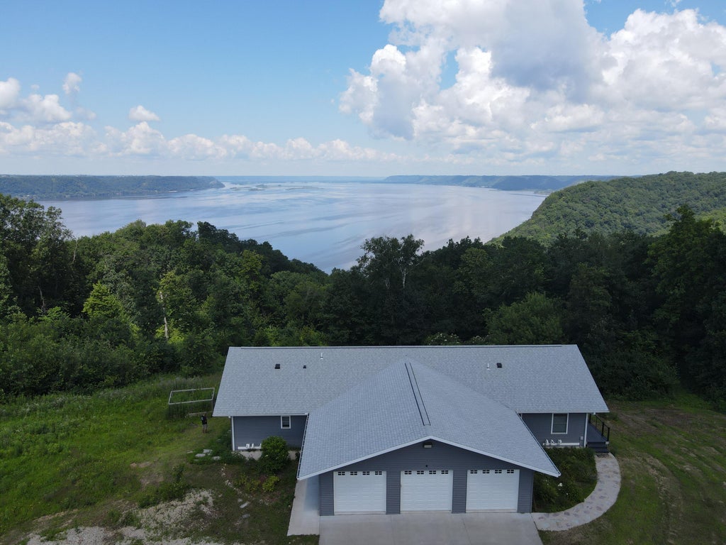 59144 Lucky Ln, Seneca