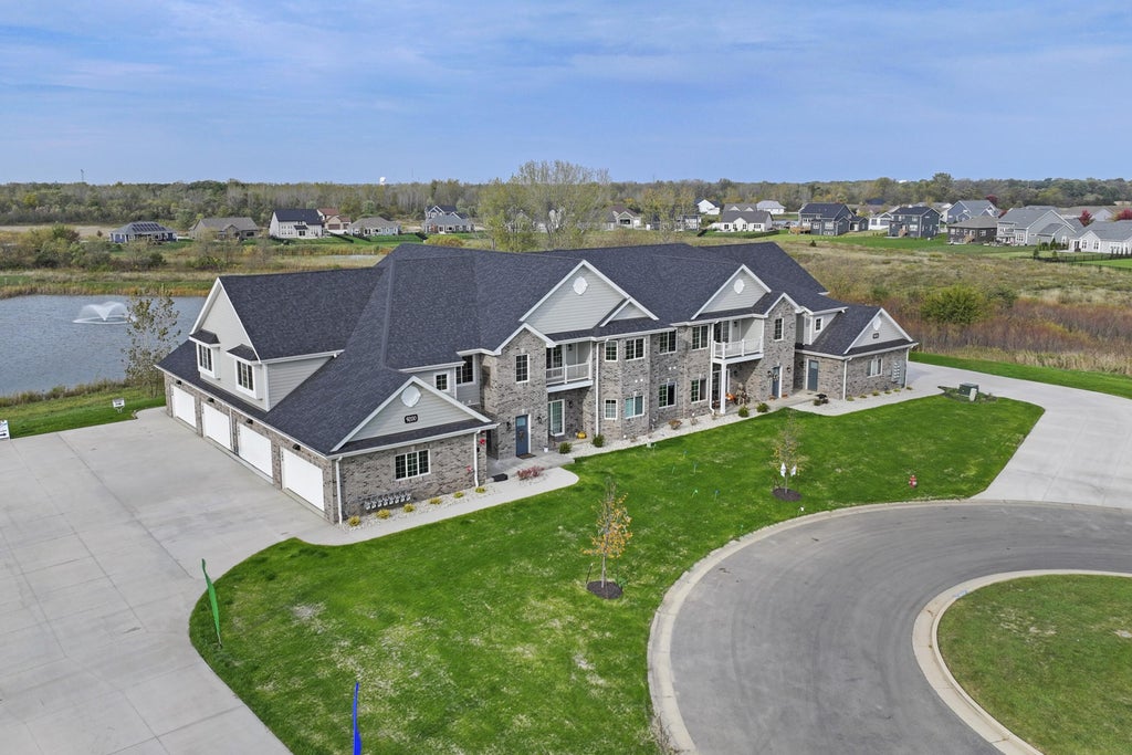 9200 66th 122, Pleasant Prairie
