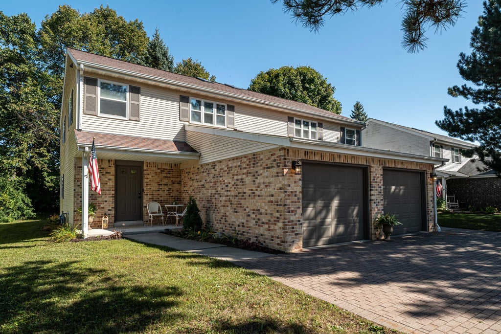 700 S Colonial, Saukville