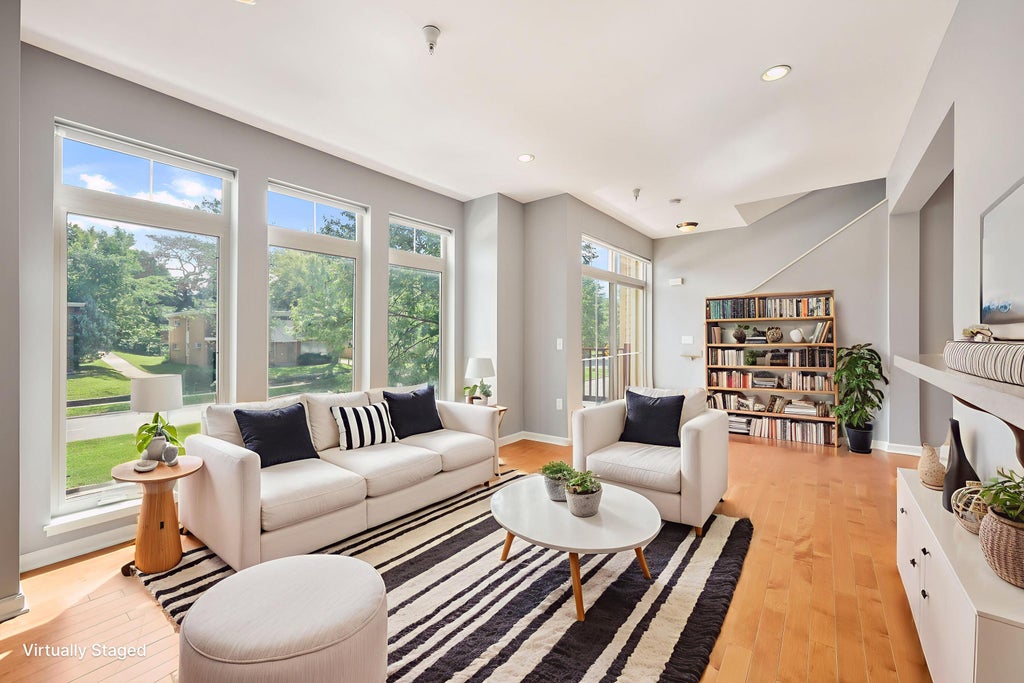 612 N Midvale Blvd, Madison