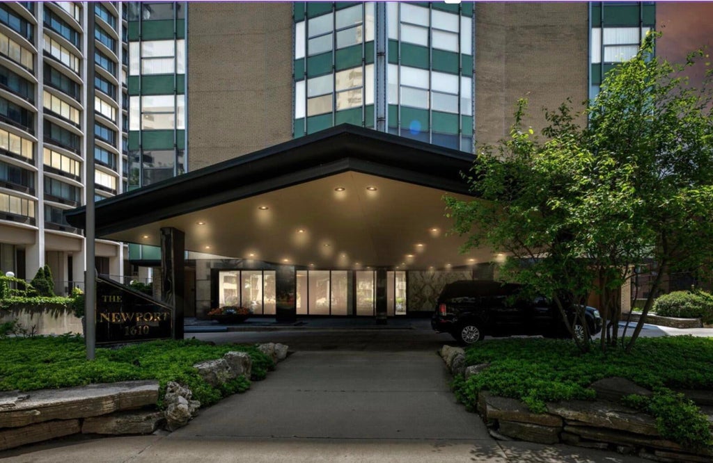 1610 N Prospect Ave 504, Milwaukee
