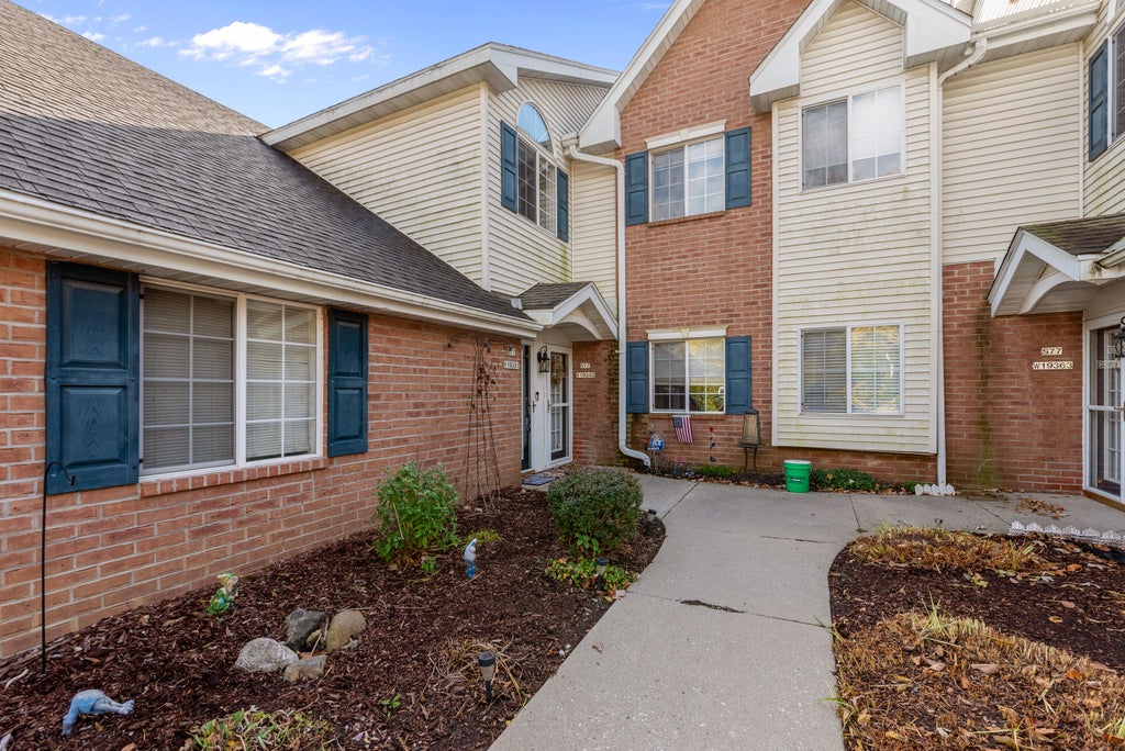 S77w19351 Lakewood, Muskego