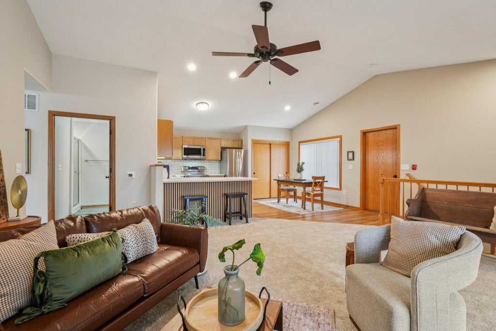 120 Pheasant Run D, Johnson Creek