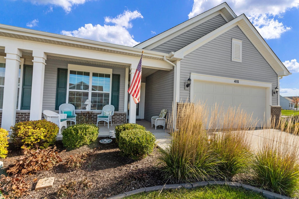 415 Cadence, Lake Geneva