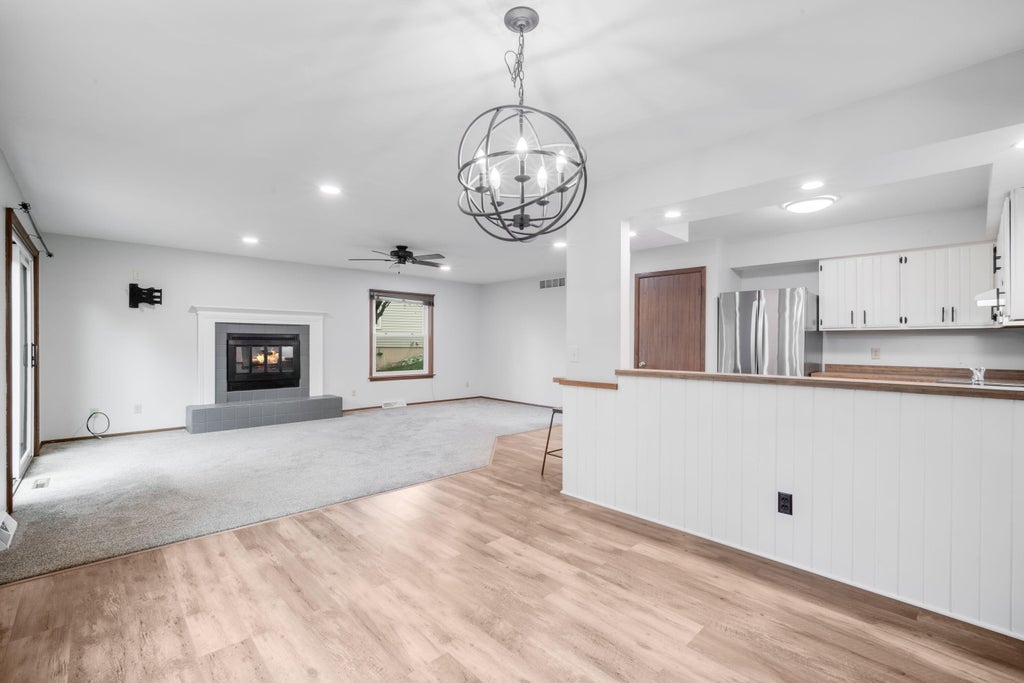 636 Westridge Dr B5-3, West Bend